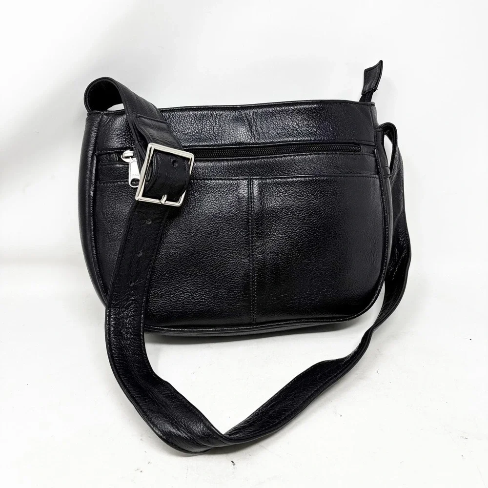 Coronado Leather Black Pebbled Leather Shoulder‎ Bag Silver Hardware Vintage